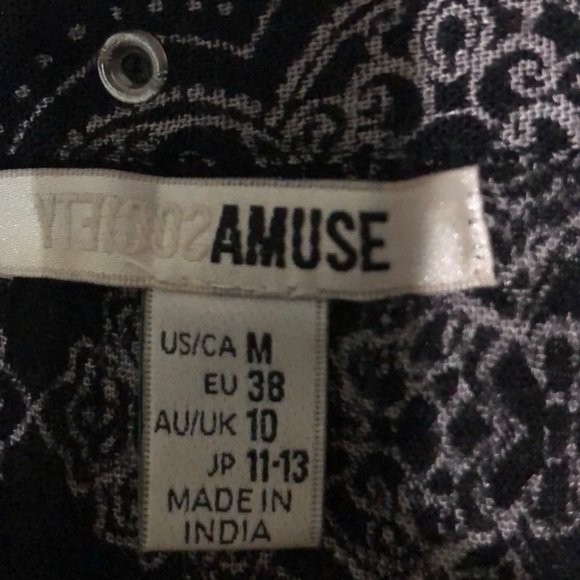 ***Relisting Soon*** Amuse Society Globe Trotter Henley top - Picture 6 of 9